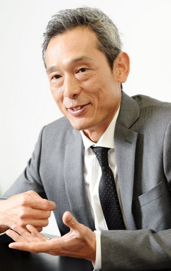 Tsurumi Shingo