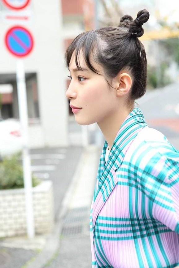 Minami Sara