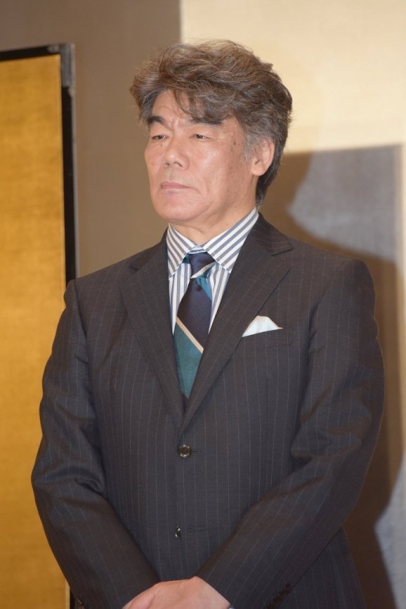 村田雄浩