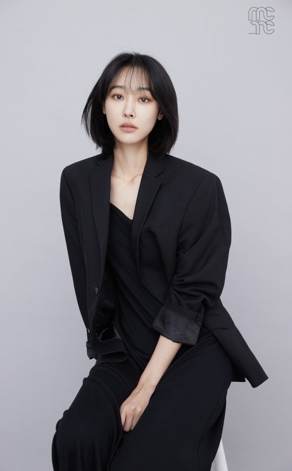 Ли Чхэ Вон / Lee Chae Won