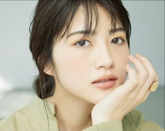 Wakatsuki Yumi