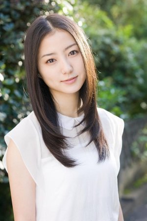 高田里穂