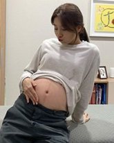 Фото беременной Сюзи шокировало нетизенов