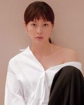 Ли На Ён - образец лёгкой элегантности на страницах Marie Claire