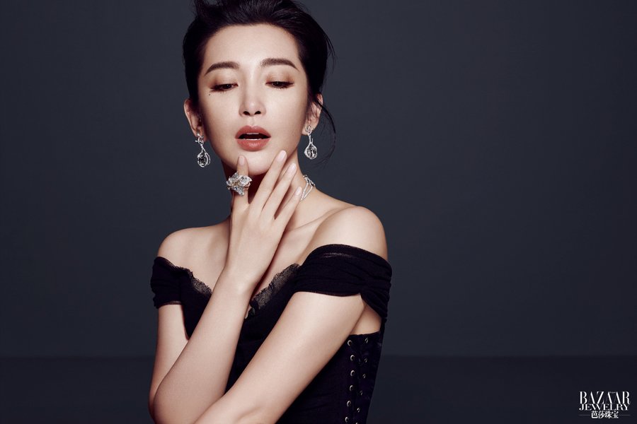 Ли Бинбин для Harper’s Bazaar (China) July 2018