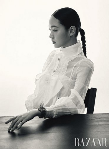 Ким Го Ын для Harper's Bazaar