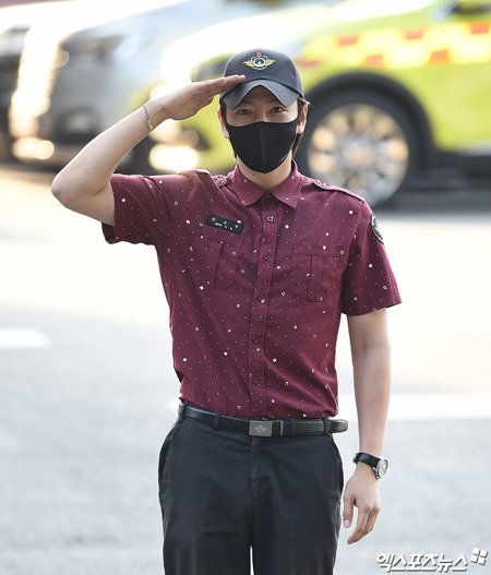 Чан Гын Сок закончил свой последний рабочий день на государственной службе